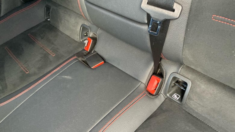 Mercedes-Benz CLA 250e AMG Line Premium 4dr Tip Auto Saloon